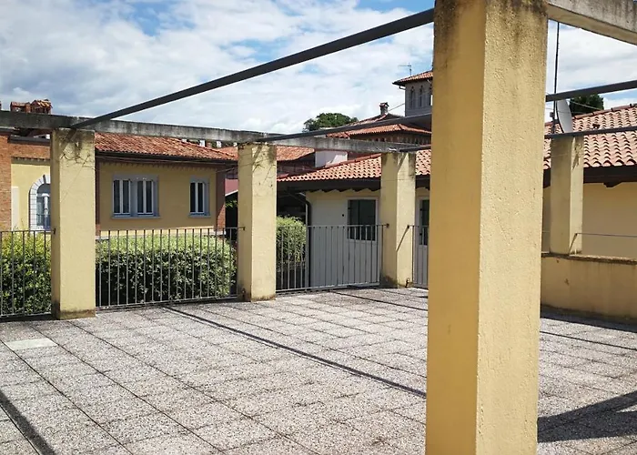 Balconcino Su Apartamento